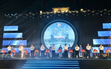 Hải Phòng: Khai mạc chuỗi hoạt động tại dải vườn hoa trung tâm dịp Lễ hội Hoa Phượng đỏ