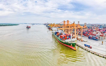Hai cảng biển Việt Nam vào top đầu thế giới, vượt nhiều "ông lớn" hàng hải