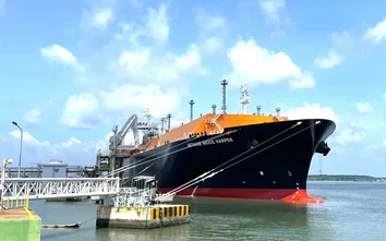 PV GAS nhập khẩu gần 120.000 tấn LNG, LPG giữa cao điểm nhu cầu năng lượng