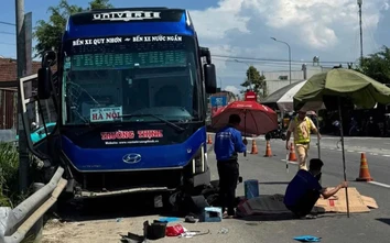 Va chạm với xe khách trên QL1, người đàn ông đi xe máy tử vong tại chỗ