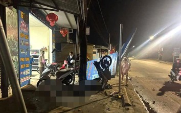 Đắk Lắk: Hai thanh niên thương vong sau cú tông vào gốc cây bên đường