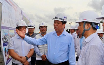 Bộ trưởng Trần Hồng Minh yêu cầu sớm thống nhất hướng tuyến cao tốc CT.33
