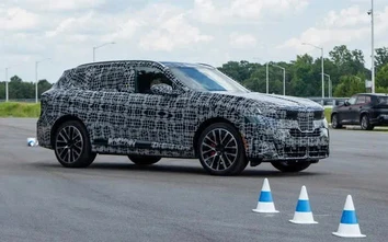 BMW X5 có bản thuần điện, chạy được gần 640km