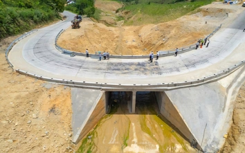 Hoàn thành khắc phục sạt lở trên QL24C, QL40B qua Đà Nẵng