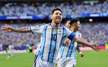Video bàn thắng Argentina vs Algeria: Cú hat-trick tuyệt hảo của Messi
