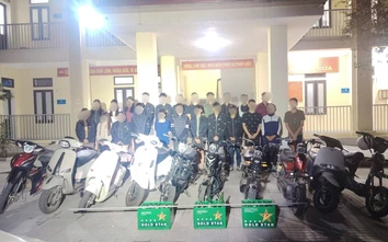 Hà Tĩnh: Khởi tố nhóm thanh thiếu niên mang hung khí điều khiển xe mô tô tốc độ cao