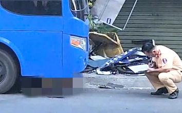 Hà Nội: Điều tra vụ tai nạn liên quan xe buýt và xe máy điện, một người tử vong