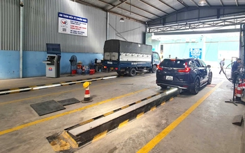 Xe đăng ký bằng giấy tạm trú, khi đăng kiểm có phải mang theo?