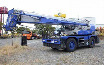 Sông Đà 5 mời chào giá cạnh tranh thiết bị phục vụ thuê tài chính