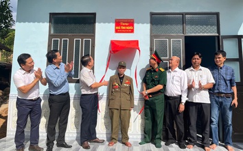 Đồng loạt bàn giao 7 nhà tình nghĩa cho đối tượng yếu thế ở Quảng Ngãi