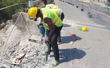 Tập trung sửa chữa các cầu và đường trên QL1 qua Gia Lai trước mùa mưa bão
