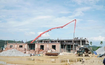 Dựng trường giữa núi rừng: Nhà thầu sẵn sàng chịu lỗ vì học sinh vùng cao
