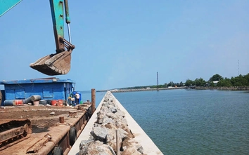 Cà Mau tăng tốc các dự án kè biển, đê biển trước mùa mưa bão