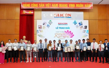 TP.HCM công bố công trình báo chí dữ liệu, trao giải cuộc thi ảnh "Rạng rỡ tên vàng"