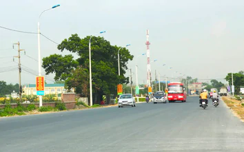Điều chuyển 36 tuyến quốc lộ thành đường địa phương