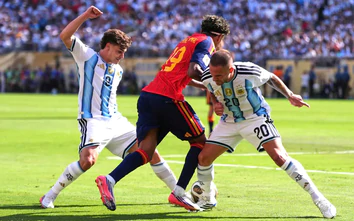 Đội tuyển Argentina lập loạt kỷ lục buồn sau thất bại trước Tây Ban Nha