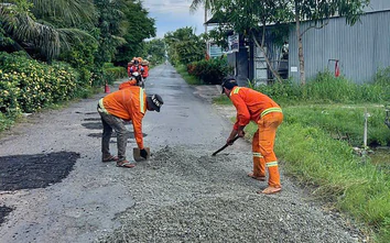 Kịp thời duy tu, sửa chữa các đoạn hư hỏng trên quốc lộ 63 qua Cà Mau