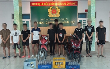 Tạm giữ 8 đối tượng mang "hàng nóng" gây rối trật tự giữa phố ở Đồng Nai