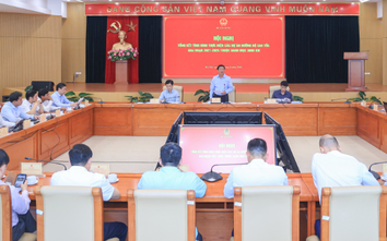 Minister Tran Hong Minh urges defining expressway solutions at planning stage