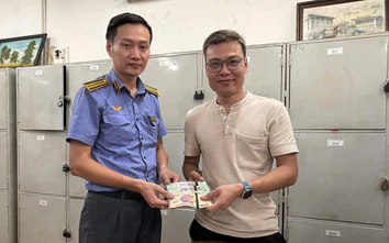 Phát hiện túi xách chứa hơn 120 triệu đồng bỏ quên trên tàu SE2