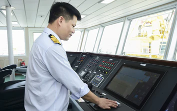 Sửa quy định về thuyền viên: Siết tiêu chuẩn sỹ quan máy, bổ sung quy định tập sự