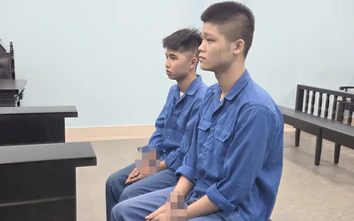 Hai quái xế lĩnh án vì ''thông chốt'', tông xe vào cảnh sát bảo vệ sự kiện dịp A80