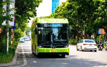 Hà Nội xanh hóa xe buýt đi đầu cả nước nhờ cơ chế đặc thù và Luật Thủ đô