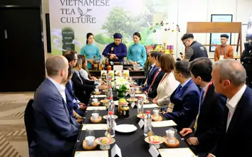 Khi trà Việt không còn bán bằng tấn