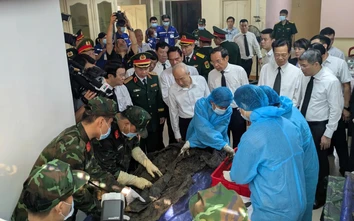 TP.HCM phát hiện rãnh chôn tập thể đầu tiên, tìm thấy 5 bộ hài cốt cùng nhiều di vật