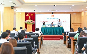 Ngành Công thương giữ đà tăng trưởng giữa sức ép bảo hộ thương mại