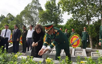 Đồng Tháp: Truy điệu và an táng 68 hài cốt liệt sĩ được quy tập từ Campuchia và trong nước
