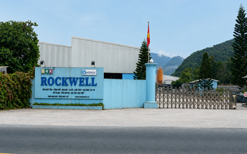 Rockwell thầm lặng "nâng đỡ" tương lai