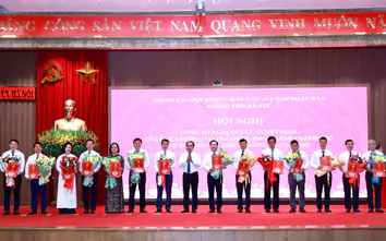 Hà Nội điều động, bổ nhiệm loạt cán bộ lãnh đạo sở, ngành và xã, phường