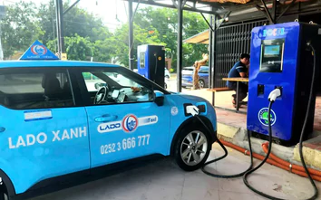 Đề xuất loạt quy chuẩn về trụ sạc, trạm sạc xe điện