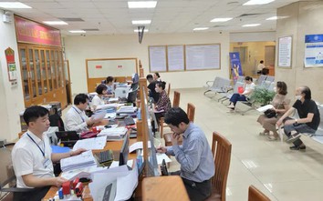Chính phủ yêu cầu các bộ hoàn thành sắp xếp bộ máy bên trong trong tháng 10