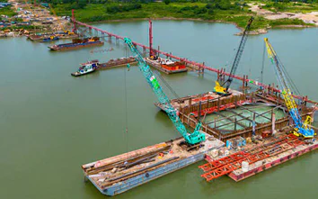 Hoàn tất mặt bằng 7 cầu vượt sông Hồng, Hà Nội yêu cầu báo cáo tiến độ hằng tuần