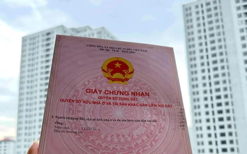 Bất động sản 13/8: Chậm cấp sổ đỏ sau bàn giao nhà, chế tài nào để bảo vệ người mua?