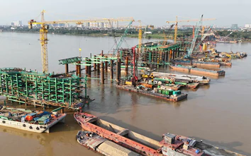 Hà Nội: Cầu Trần Hưng Đạo tăng tốc dựng vòm thép sau khi hoàn thành 100% cọc khoan nhồi