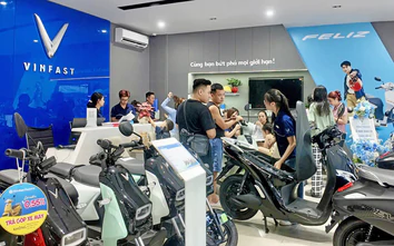 Thị trường xe máy điện sôi động trước năm học mới
