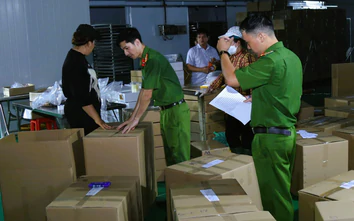 Đồng Nai: Triệt phá đường dây biến 130 tấn thịt trâu đông lạnh thành khô bò