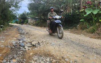 Nghệ An đồng loạt triển khai các dự án nâng cấp đường lên 3 xã vùng biên xa nhất