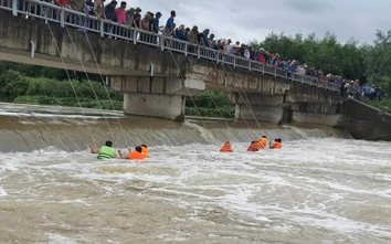 Tìm thấy thi thể người đàn ông Nghệ An bị lũ cuốn khi đi đánh bắt cá