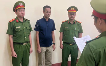 Công an Quảng Ngãi khởi tố hai bị can đổ hơn 1.800 tấn chất thải trái phép