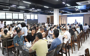 Người lao động thêm gắn bó với mái nhà chung từ “Bữa cơm Công đoàn” ấm áp