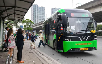 Hà Nội miễn phí xe buýt, tàu điện dịp 2/9, tăng mạnh phương tiện tại các điểm nóng