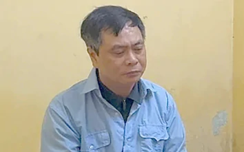 Cựu hiệu trưởng Cao đẳng Du lịch Hà Nội hầu tòa vụ "ăn chặn" tiền bồi dưỡng sinh viên