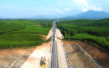 6 thách thức lớn cản tiến độ thi công mở rộng cao tốc Cam Lộ - La Sơn