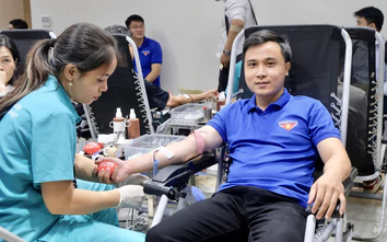 Tuổi trẻ Bộ Xây dựng trao giọt hồng, nối dài sự sống