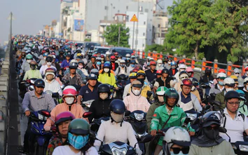 TP.HCM chính thức bãi bỏ quy định tạm dừng thu phí đường bộ xe máy