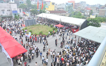 Rộn ràng chào đón D21 nhập học, viết tên vào hành trình EPU